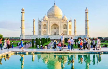 Tour of Taj Mahal