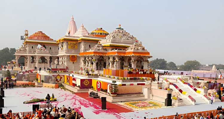 Delhi Ayodhya Prayagraj Varanasi Tour